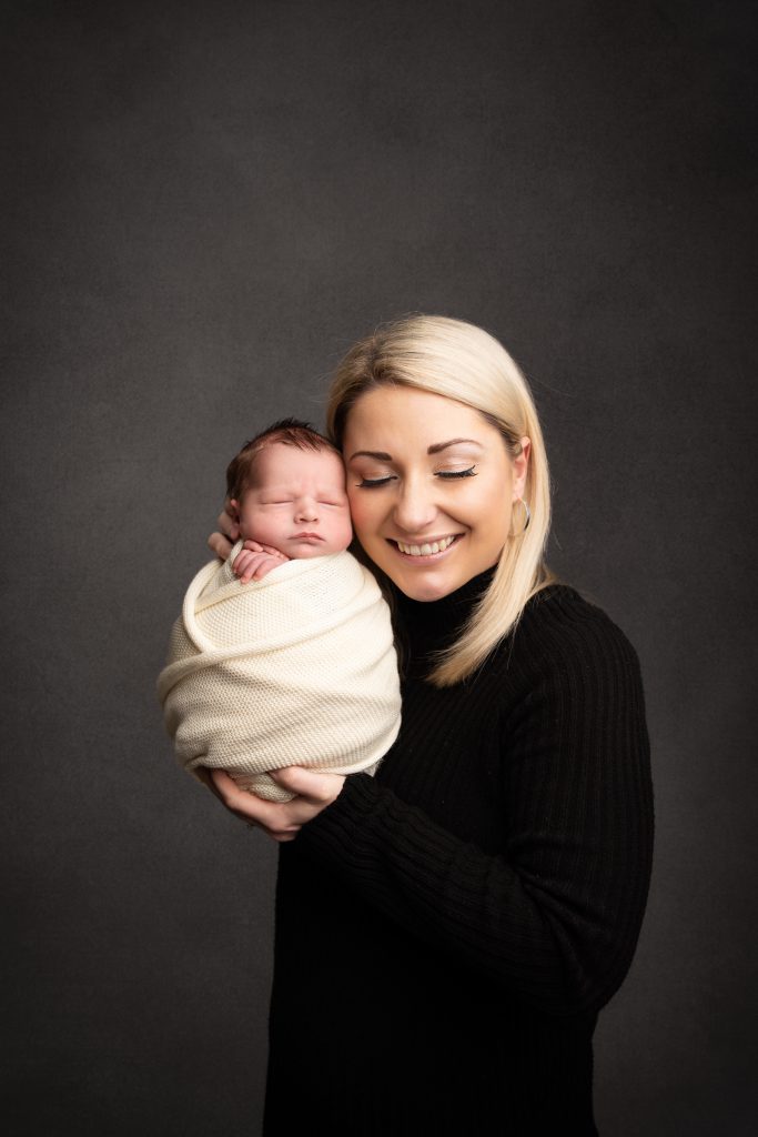 Stunning Newborn Photographs in the Dunmow and Bishop’s Stortford area - mummy